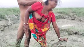 Bangladeshi housewife's secret&#x1F92B; affair unfolds in fiery passion as she trades her sari for sex