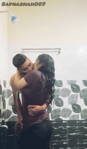 Stepmom Made Entiado Eat Her Ass Sucking the dick and getting fingerd