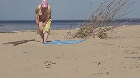 Banging a Hot MILF Slut on the Sunny Beach
