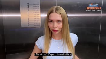 Californiababe's Step Sister POV: College Seduction Unleashed