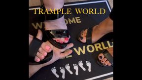 Hand/Fingers trampling in high heels