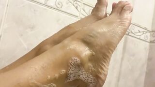 Foam Toes See and Jerk off on them