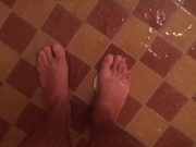 When the lights go out my feet come out and play - Bonus content - Day 4.5- Manlyfoot