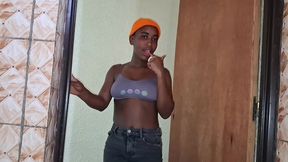 she is horny after she sees me from the work