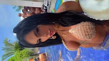 Ts Vanessa Rafaella - Masturbating after pool party