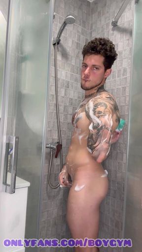 Hottest Hunk Boy Shower Boygym