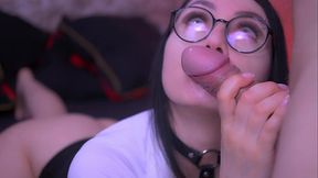 Beautiful woman sucks cock her husband'_s and gets oral creampie.