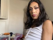 Horny and cumming at desk