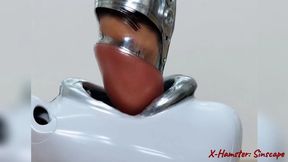 The new blowjob function of the droid is tested, and it is really creamed off