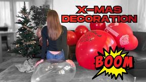 Larissa vs your X-Mas decoration