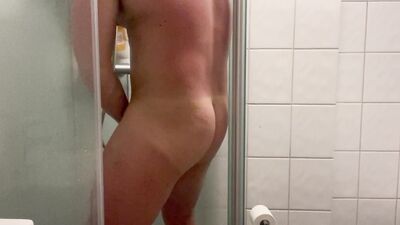 Washing my white ass after burned on the beach.