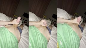 no man has ever been able to swallow that cock completely!