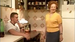 milf hairy pussy fucking in the kitchen