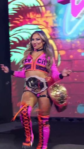 Latina with thick thighs showcases her wrestling moves and phat booty