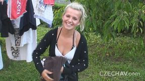 Noname's handjob smut by Czech Amateurs