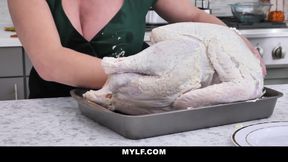 Hot MYLF rammed on thanksgiving