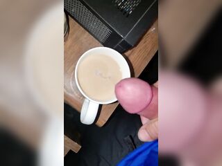 Cumming in my Coffee