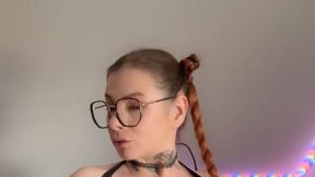 Video uploaded by @PolyFlames @Showing Boobs and #Redhead Porn #Natural Big Tits #Stockings #Curvy & Thick porno sex adult | Tik.Porn