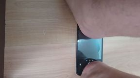 100kg, 220lbs trampling cell phone