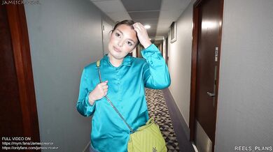 Big Ass French Girl Gets Anal Fucked By Her Brother's Friend For A Computer !!!