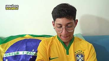 FODEU O RABO DO MOLEQUE DURANTE O JOGO