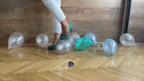 MATURE LADY POPPING BALLOONS IN HIGH HEELS - MOV HD