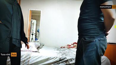 صاحب خونه اومد اجاره های عقب موندرو بگیره کاری کرد که با خجالت بهش بدم داستانی ایرانی amateur milf