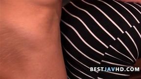 Amateur Rino Momoi puts on a special deep throat demonstrate with her hardcore Asian mechanisms this is the best JAV you'll ever see!