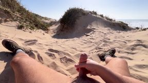 Jerking Off at The Beach Till Cumshot in Public