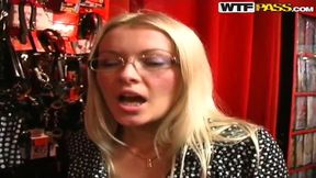 teen 18+ crazy slut Logan penetrates her asshole using anal balls