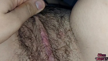 video casero con mi hermanastra me deja tocarle sus tetas virgenes, terminamos follando
