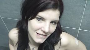 ”AMATEUR Exhibitionist Couple Fuck in Shopping Mall”