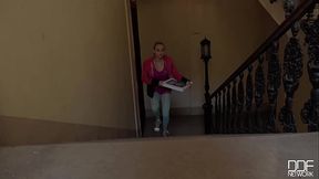 Delicious Pizza Topping - Delivery Girl Wants Cum in Mouth