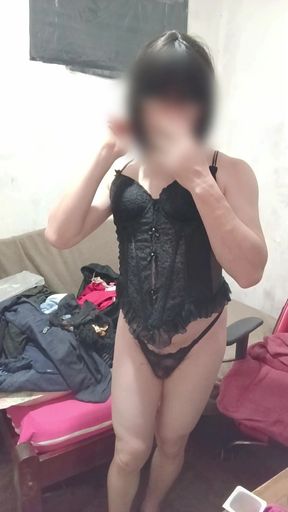 Rebolando of lingerie