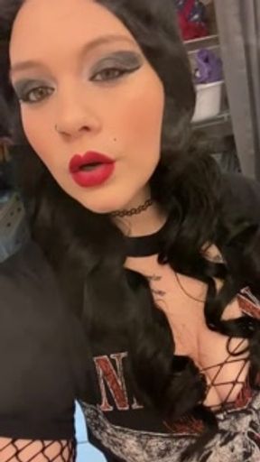 Sinderrella Kush smoking on Skype keirraandleo cum watch