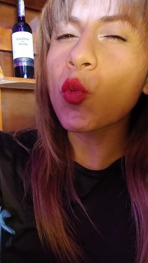 Im Happy and so Hot!