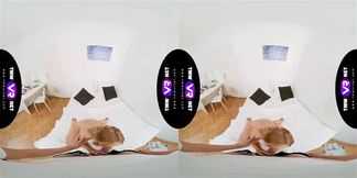 TmwVRnet Sofie Otis Good party starts with orgasm