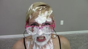 Huge Cumshot Facial on Doctor Result of Her Special Treatment for Depression