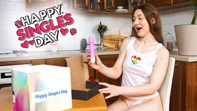 Single and Ready to Finger at ClubSweethearts