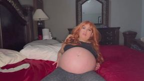 Preggo Milf Ate Too Many Christmas Cookies