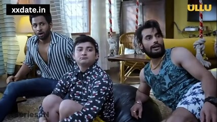 Saloni  bhabhi ko choda tel lga kar