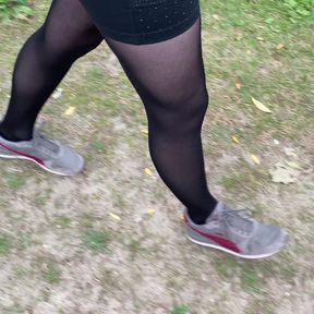 Walk in dark black Pantyhose