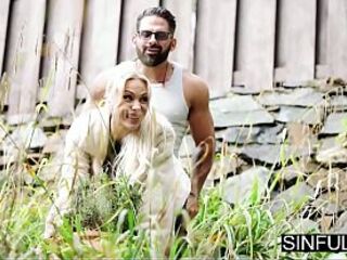 Check me In, Check u Out! by SinfulXXX