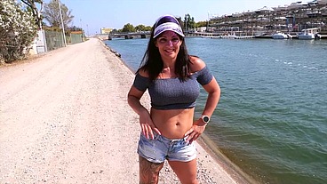 Vacances agitées au Cap d'Agde (34) pour Mary, Turinoise de 43ans !