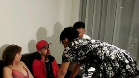 orgia-gangbang ,la psicologa se coje a todos los pacientes , juntos