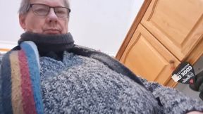 Hot daddy jerking off