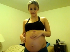 Pregnnt Tori Taylor Blue Shorts