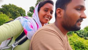 Desi College Bhabhi Hot Boobs Suking - Unknown Girl Stops My Bike, I Take Her on My Bike and Take Her Home and Kiss Her Boobs