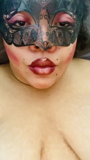 Masked BBW roleplays