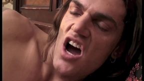 Hot Threesome with 2 Sluts in Casanova&#039;s Bedroom